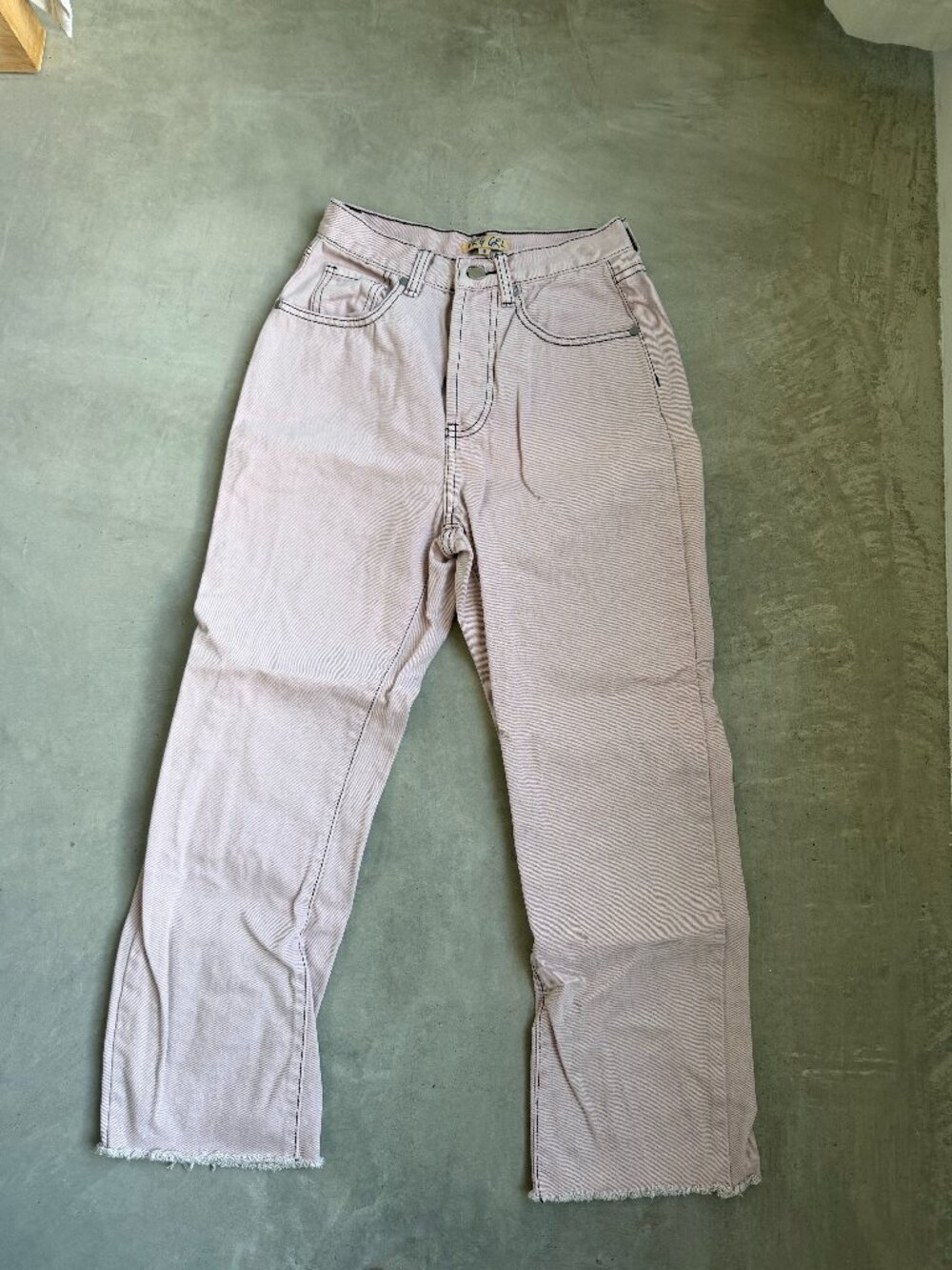 VRG GRL Pink Barrel Jeans